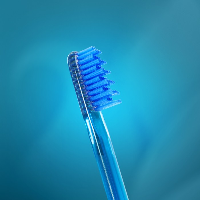 R.O.C.S. Smart Brush модельная зубная щетка с щетинками средней жесткости (1 шт)