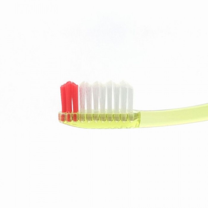 Vitis Hard зубная щетка с жесткими щетинками в мягкой упаковке (1 шт)