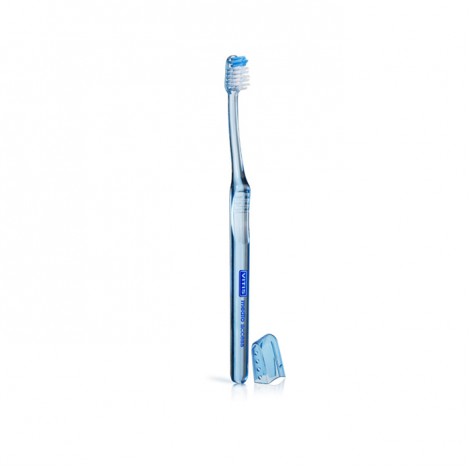 Vitis NEW Medium Access мини-зубная щетка с щетинками средней жесткости в мягкой упаковке