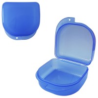 MIG DB-02 Голубой контейнер для съемных зубных протезов (71*78*45 мм)